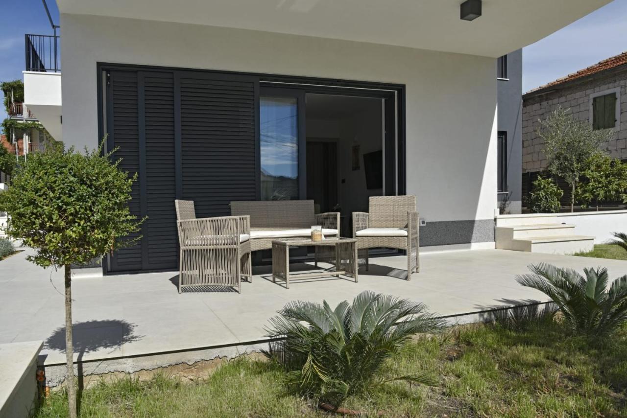 Historic Village Apartma *